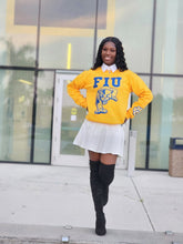 Load image into Gallery viewer, School Sweater