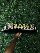 Load image into Gallery viewer, Senior crown