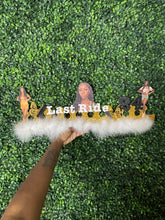 Load image into Gallery viewer, Senior crown